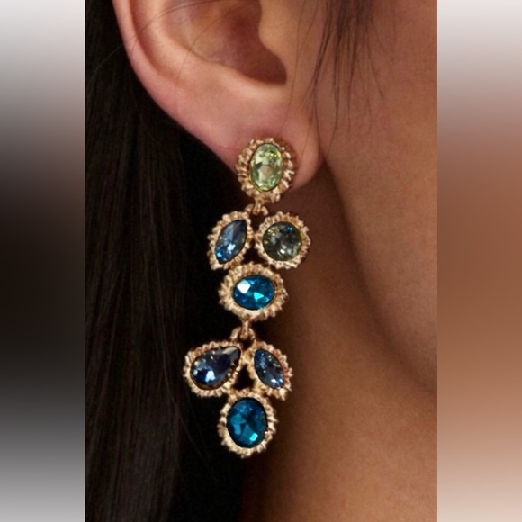 Oscar de la Renta • - Picture 2 of 9